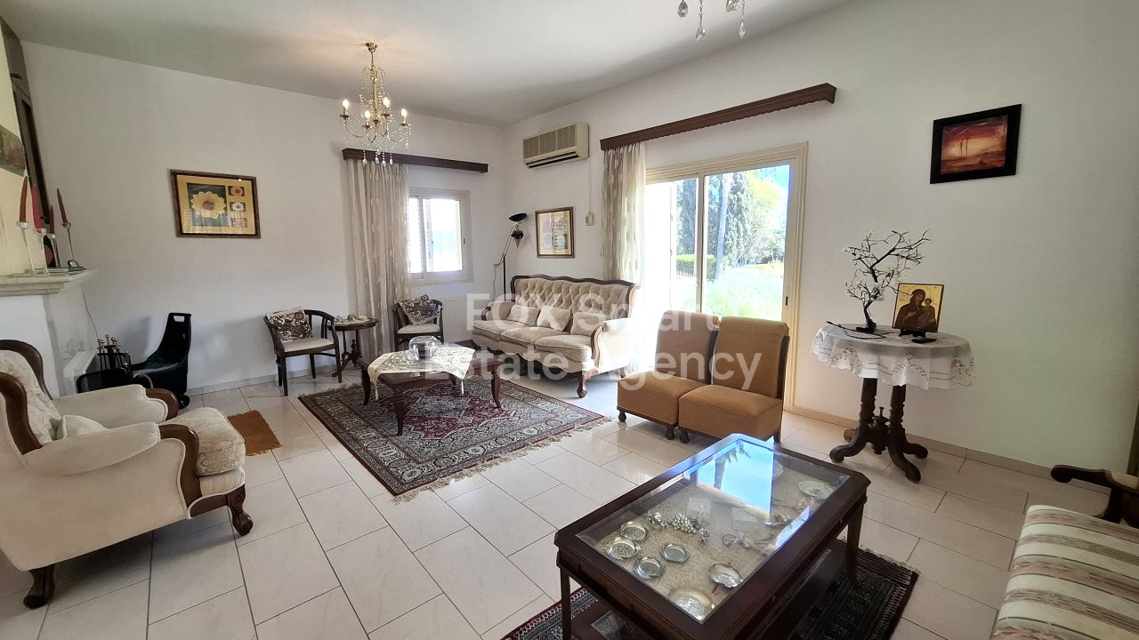 Thumbnail 3 房地产 2000 斯特罗沃洛斯, 尼科西亚 / 49712