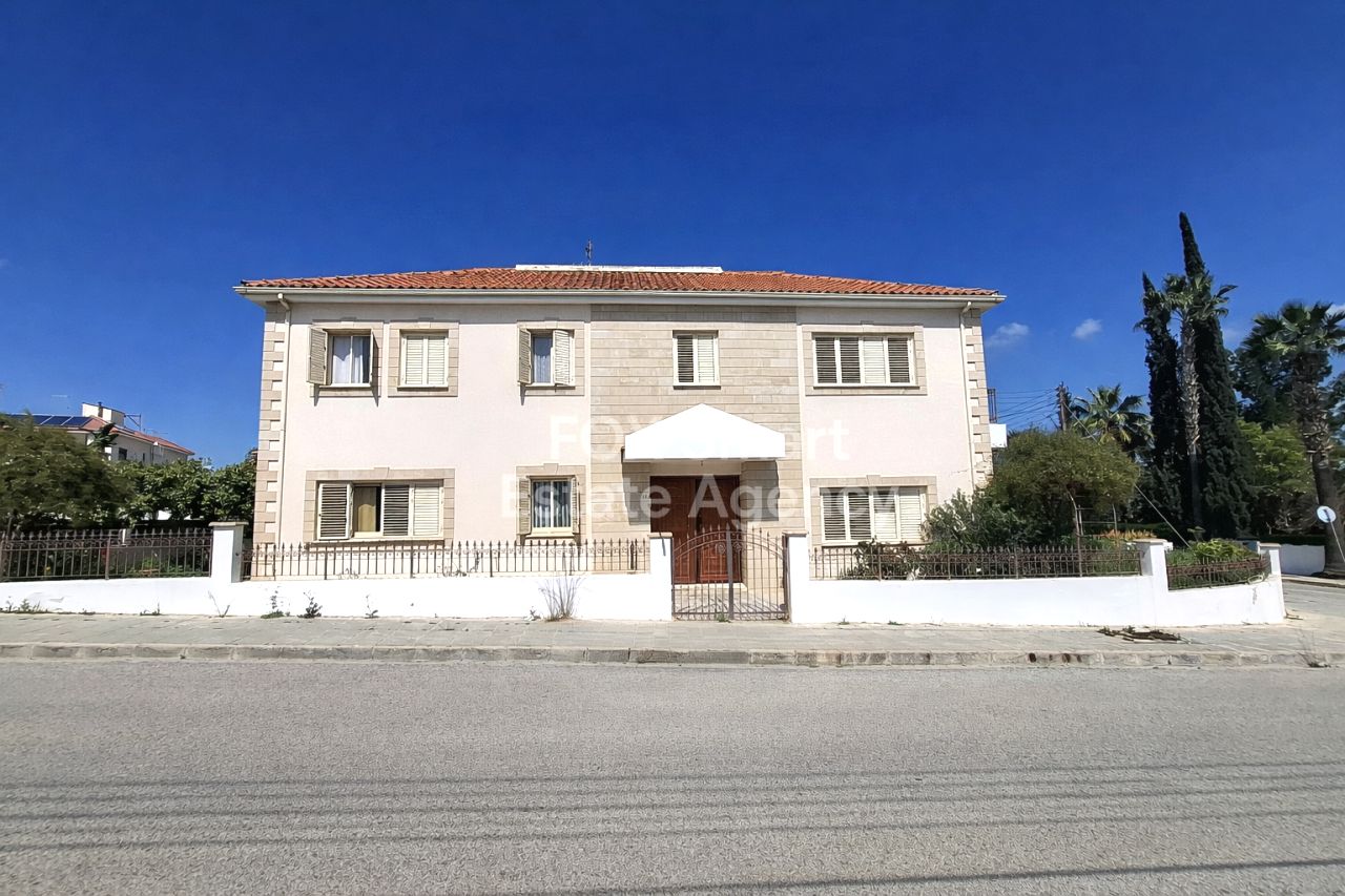 Thumbnail 1 房地产 2000 斯特罗沃洛斯, 尼科西亚 / 49712