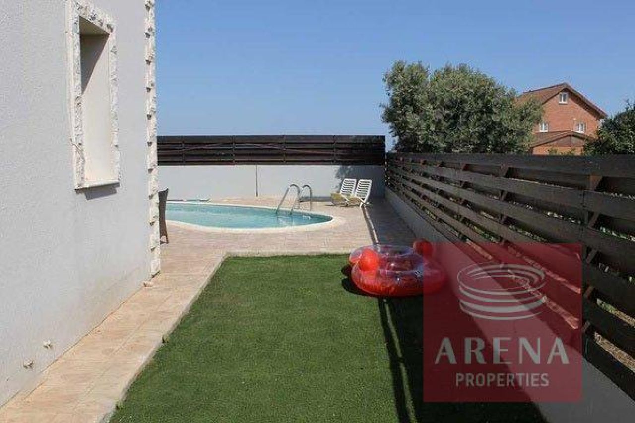 Propiedad 38175 Agios Dometios, Nicosia / 7880
