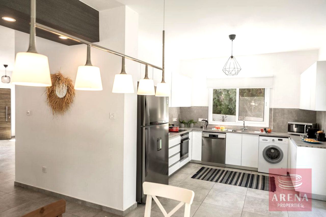 Bien immobilier 42860 Agios Dometios, Nicosie / 8489 20