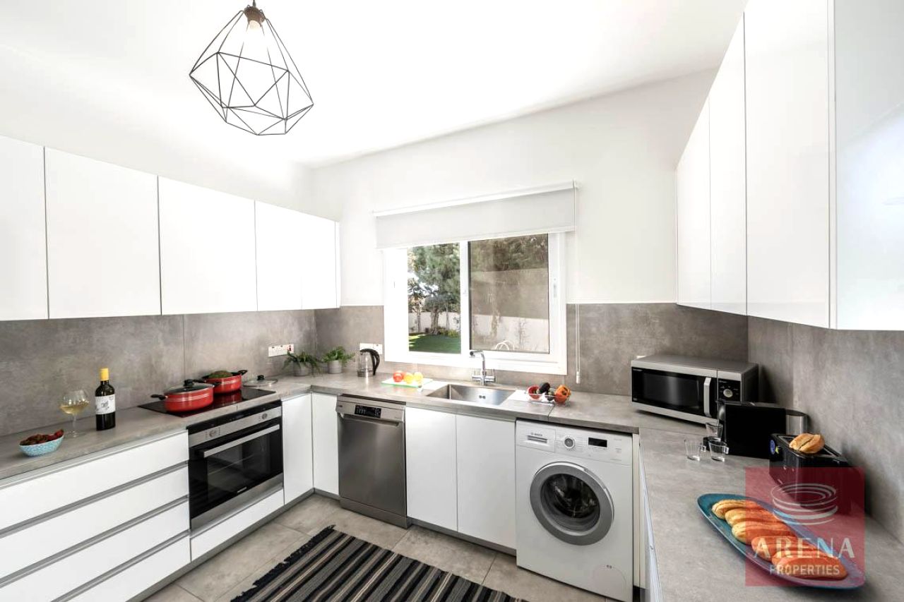 Bien immobilier 42860 Agios Dometios, Nicosie / 8489 15