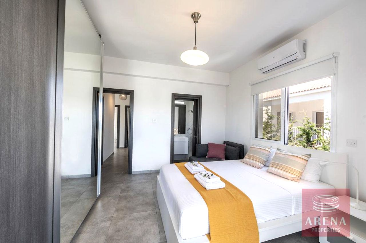 Bien immobilier 42860 Agios Dometios, Nicosie / 8489 24