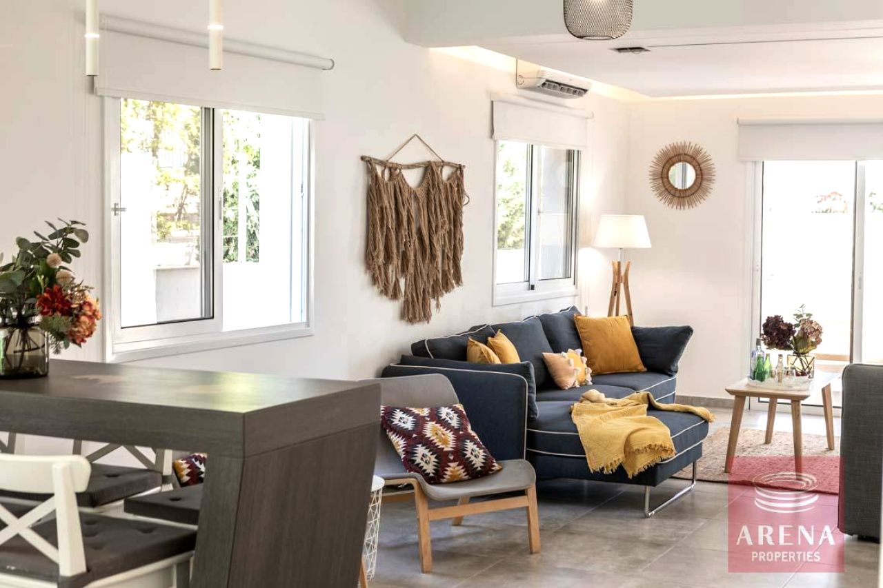 Bien immobilier 42860 Agios Dometios, Nicosie / 8489 19