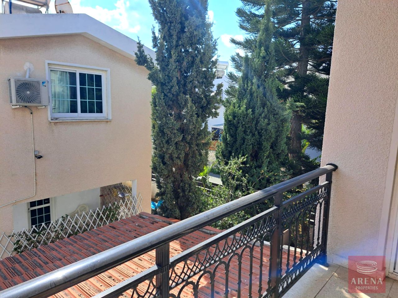 Propiedad 47986 Agios Dometios, Nicosia / 9235 16