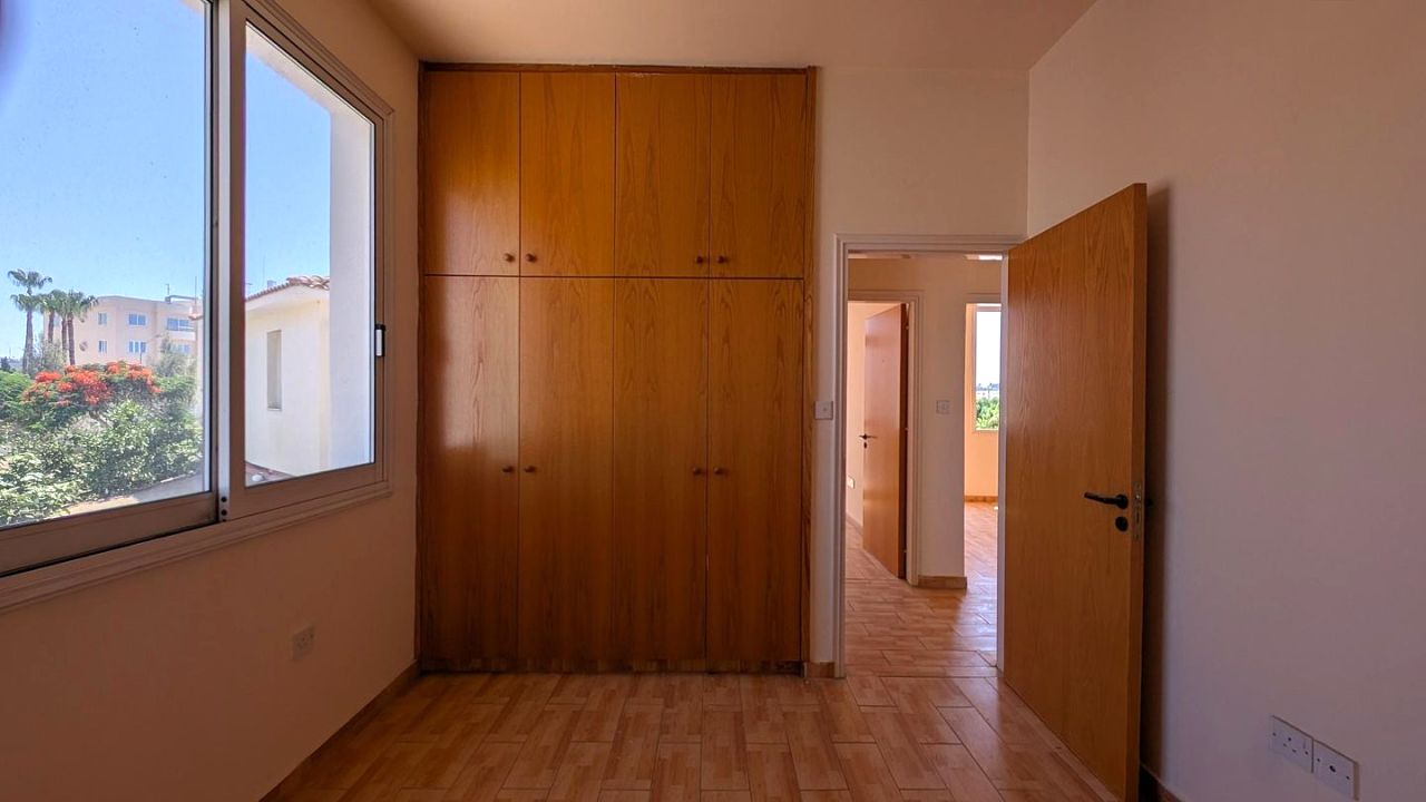 Thumbnail 11 Ακίνητα 2360 Άγιος Δομέτιος, Λευκωσία / 9808