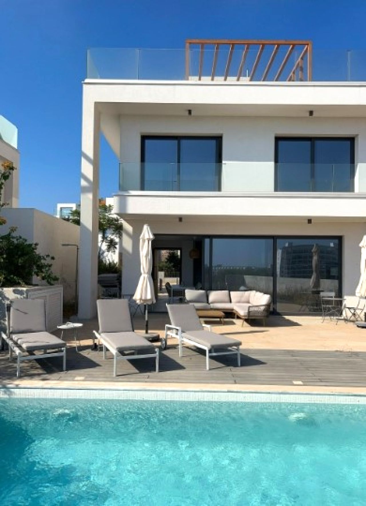 Thumbnail 1 Property 2360 Agios Dometios, Nicosia / 10071