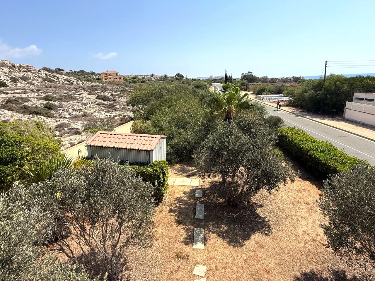 Thumbnail 12 10149 / נכס 2360 אגיוס דומטיוס, ניקוסיה