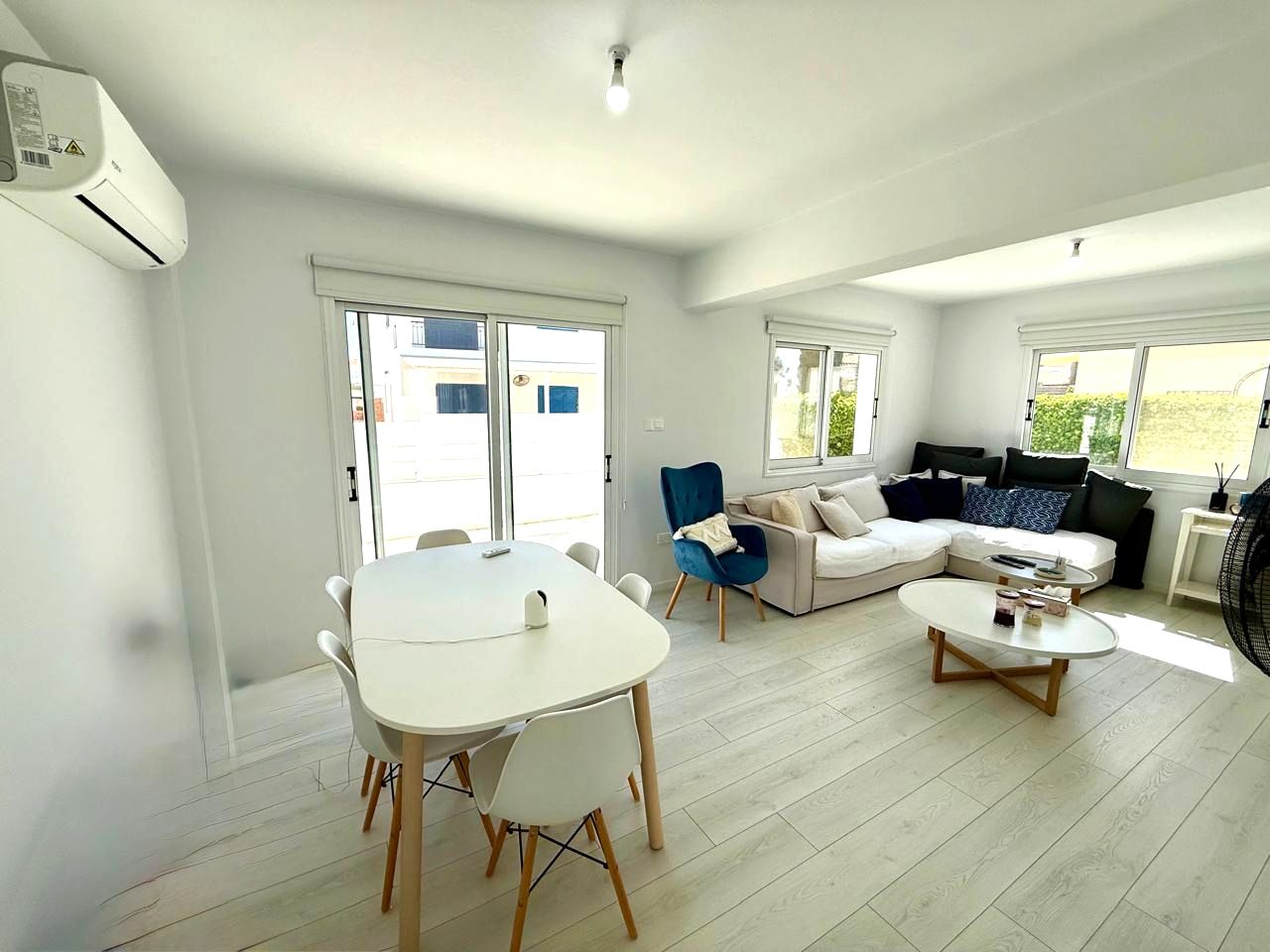 Bien immobilier 54302 Agios Dometios, Nicosie / 10232 31