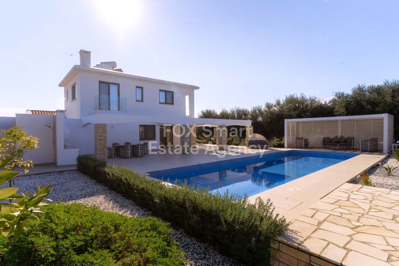 Thumbnail 2 Property 8607 Agios Georgios, Paphos / LIM-PAF-31287