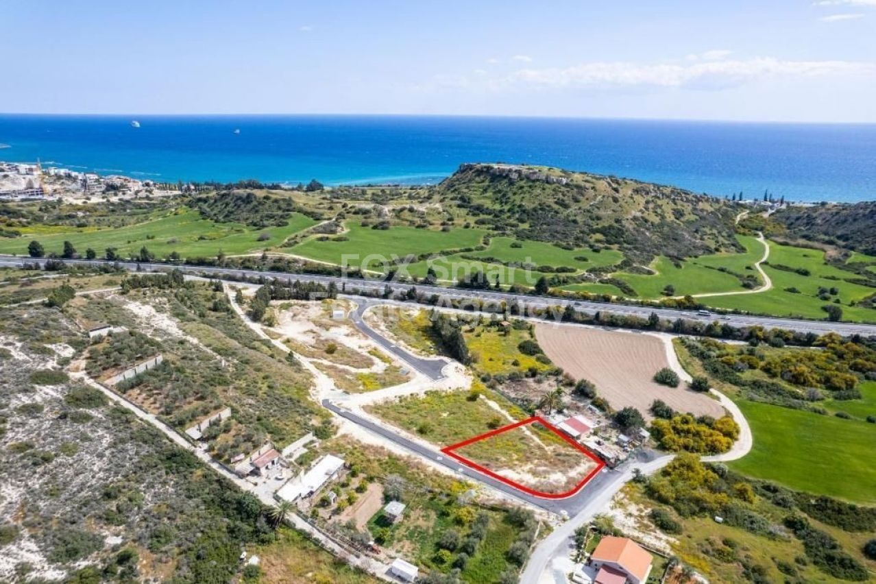 Thumbnail 2 EIGENTUM 4521 Agios Tychonas, Limassol / LIM-PAF-13296