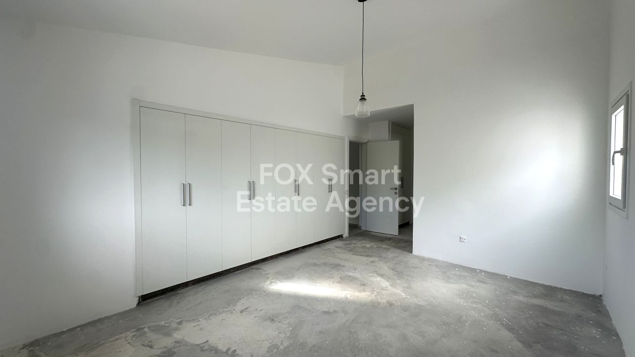 Thumbnail 26 Ακίνητα 2400 Έγκωμη, Λευκωσία / 47552