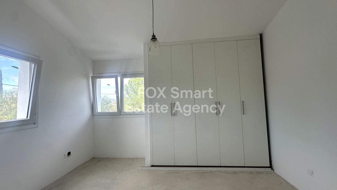 Thumbnail 22 Ακίνητα 2400 Έγκωμη, Λευκωσία / 47552