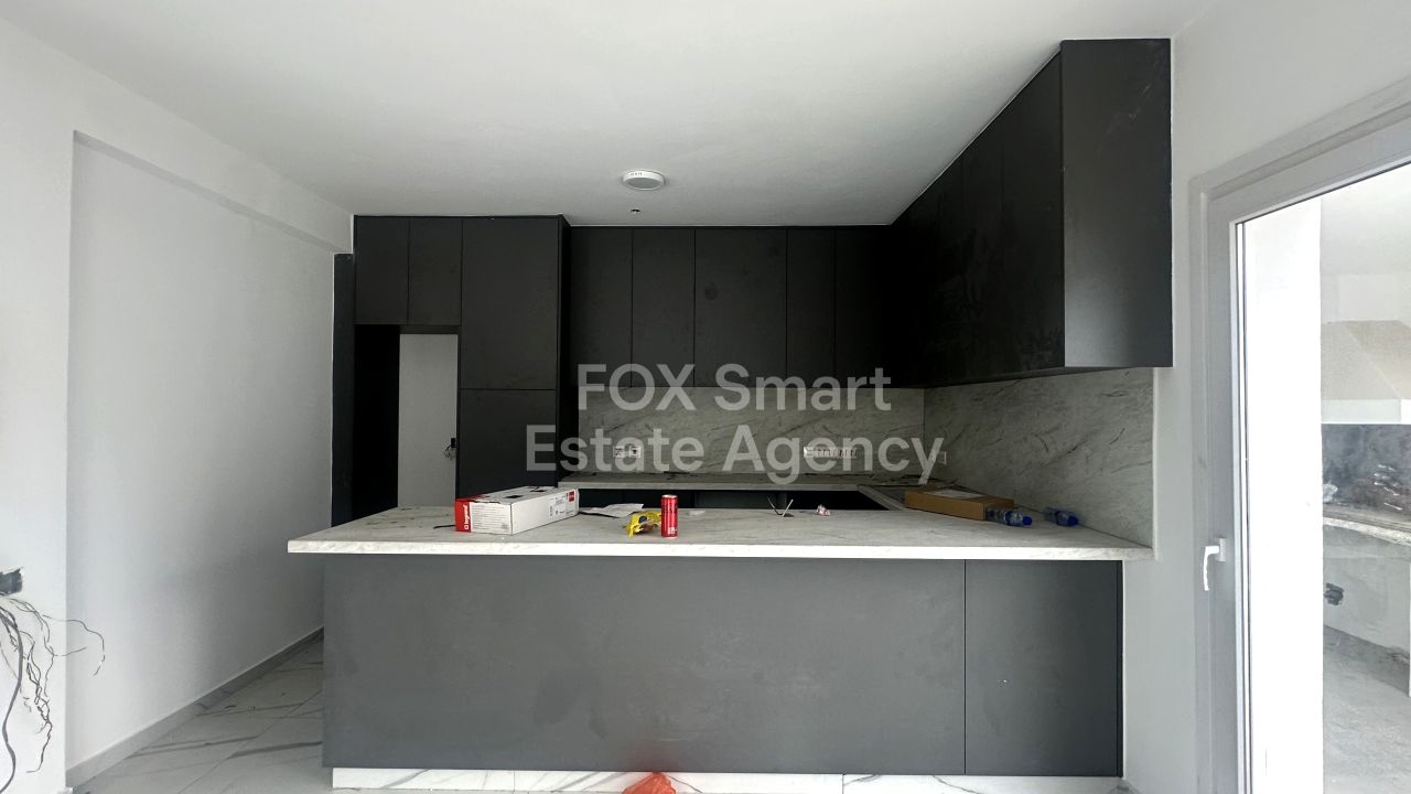 Thumbnail 10 Ακίνητα 2400 Έγκωμη, Λευκωσία / 47552