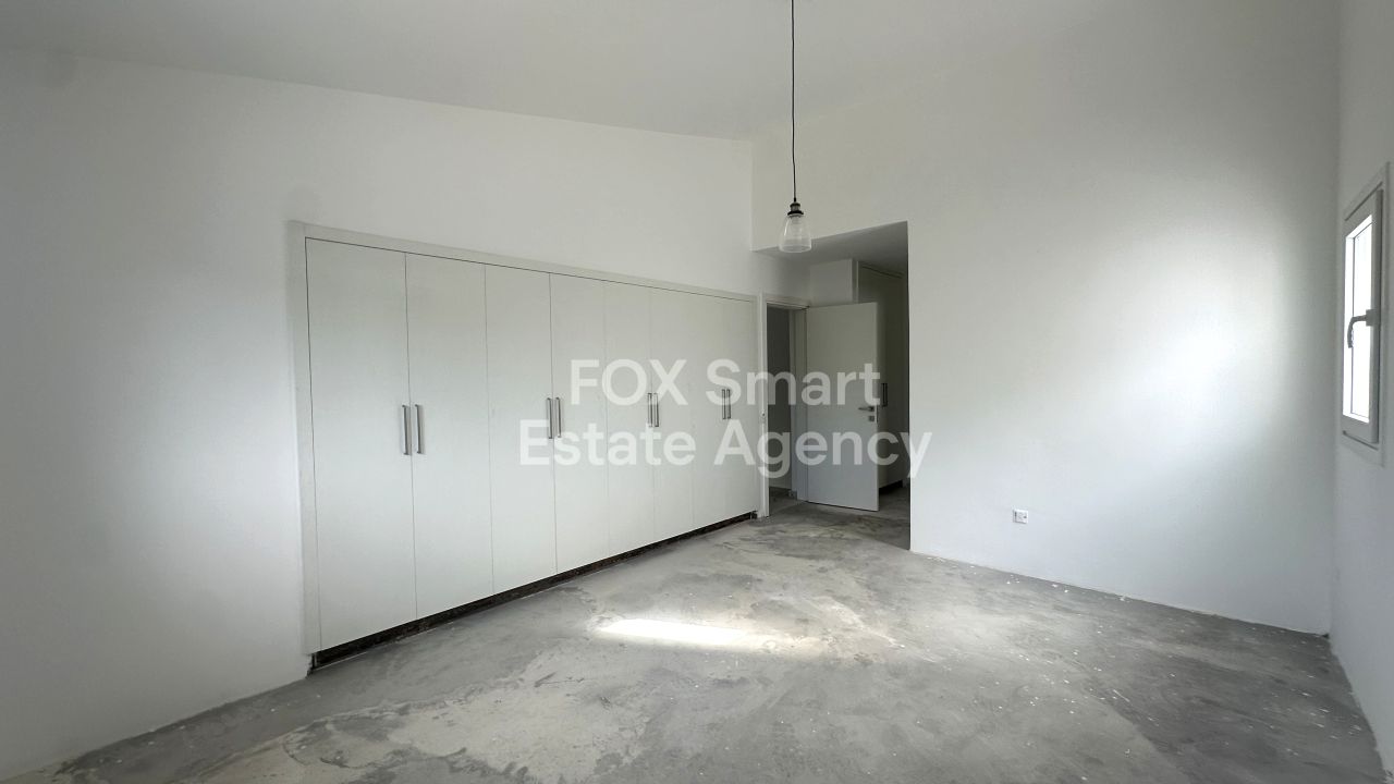 Thumbnail 28 Ακίνητα 2400 Έγκωμη, Λευκωσία / 47552