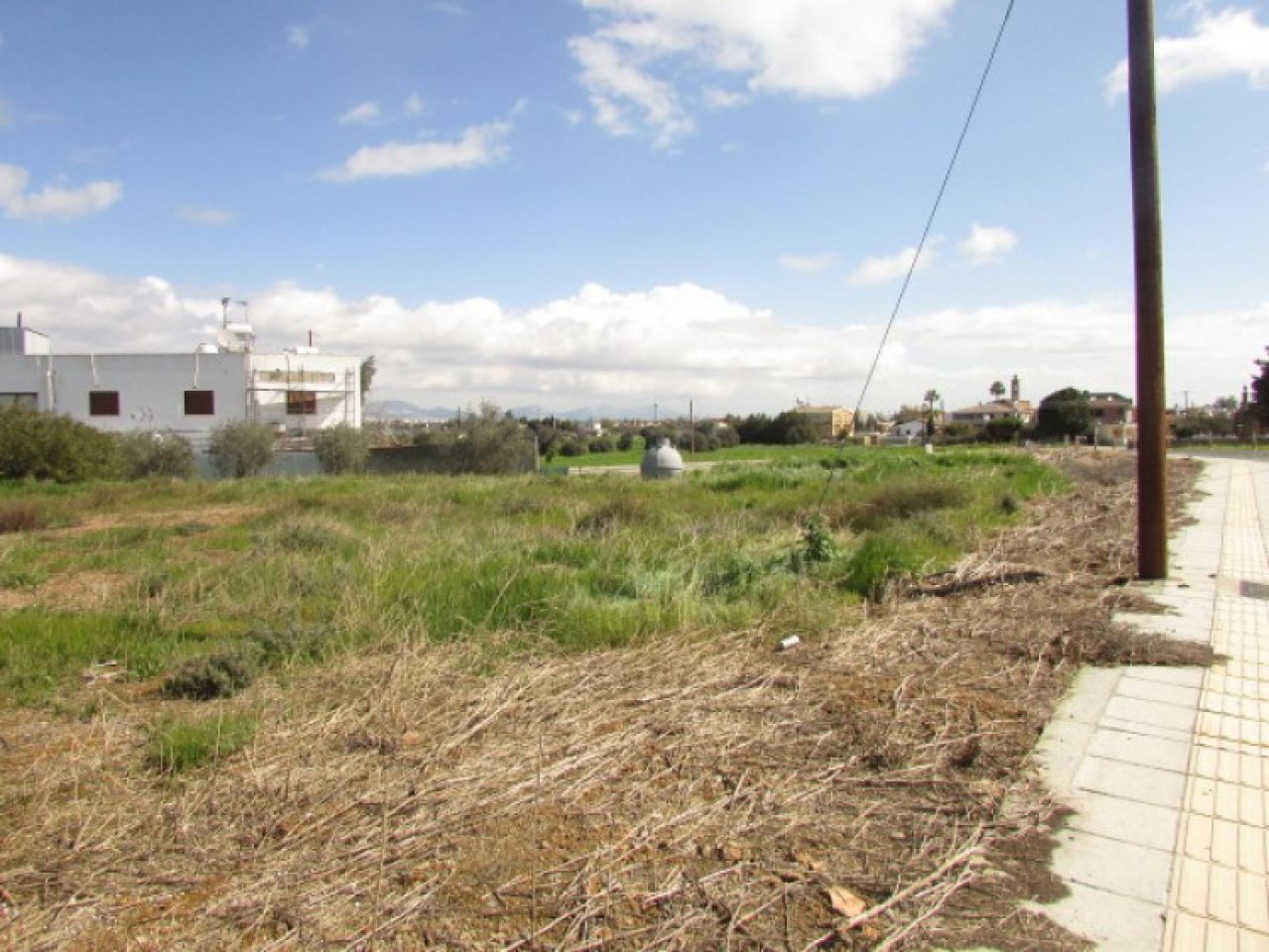Thumbnail 2 P-99238 / נכס 2660 קוקינוטרימיתיה, ניקוסיה