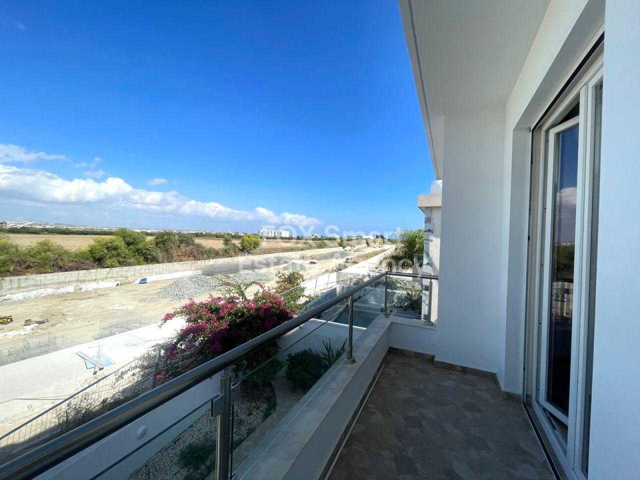 Thumbnail 22 EIGENTUM 7060 Livadia, Larnaka / 46485