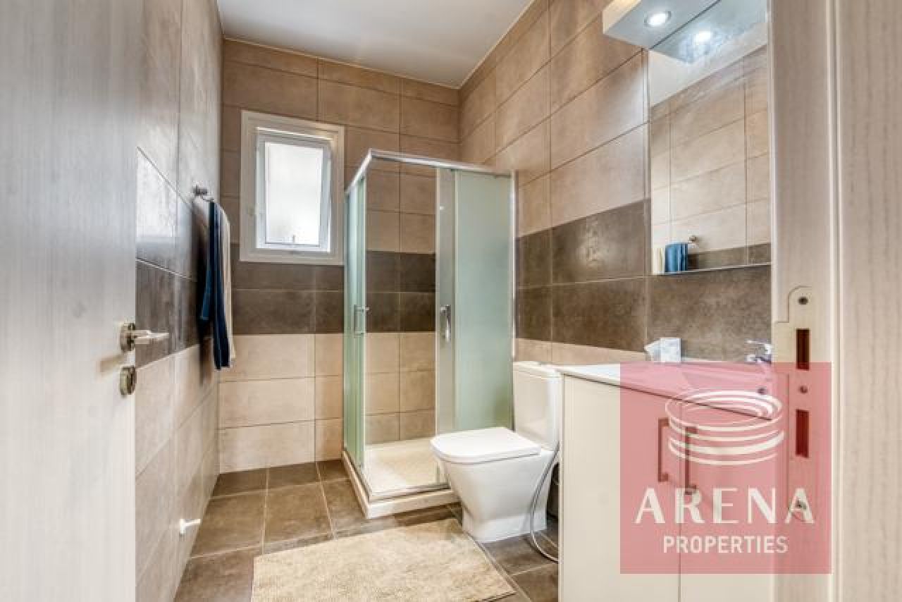 Bien immobilier 38210 Mammari, Nicosie / 7935 24