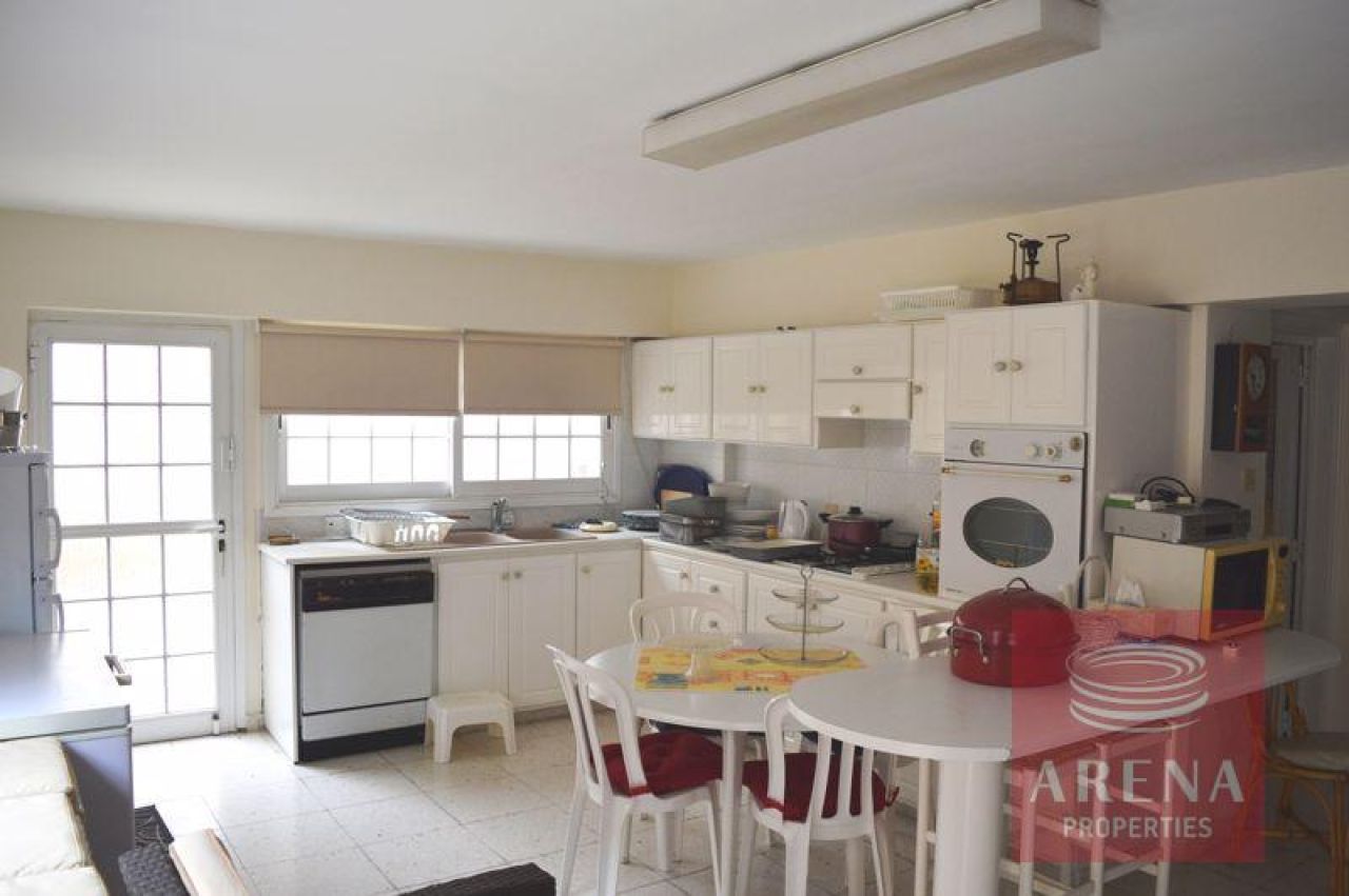 Propiedad 38568 Mammari, Nicosia / 6792 13