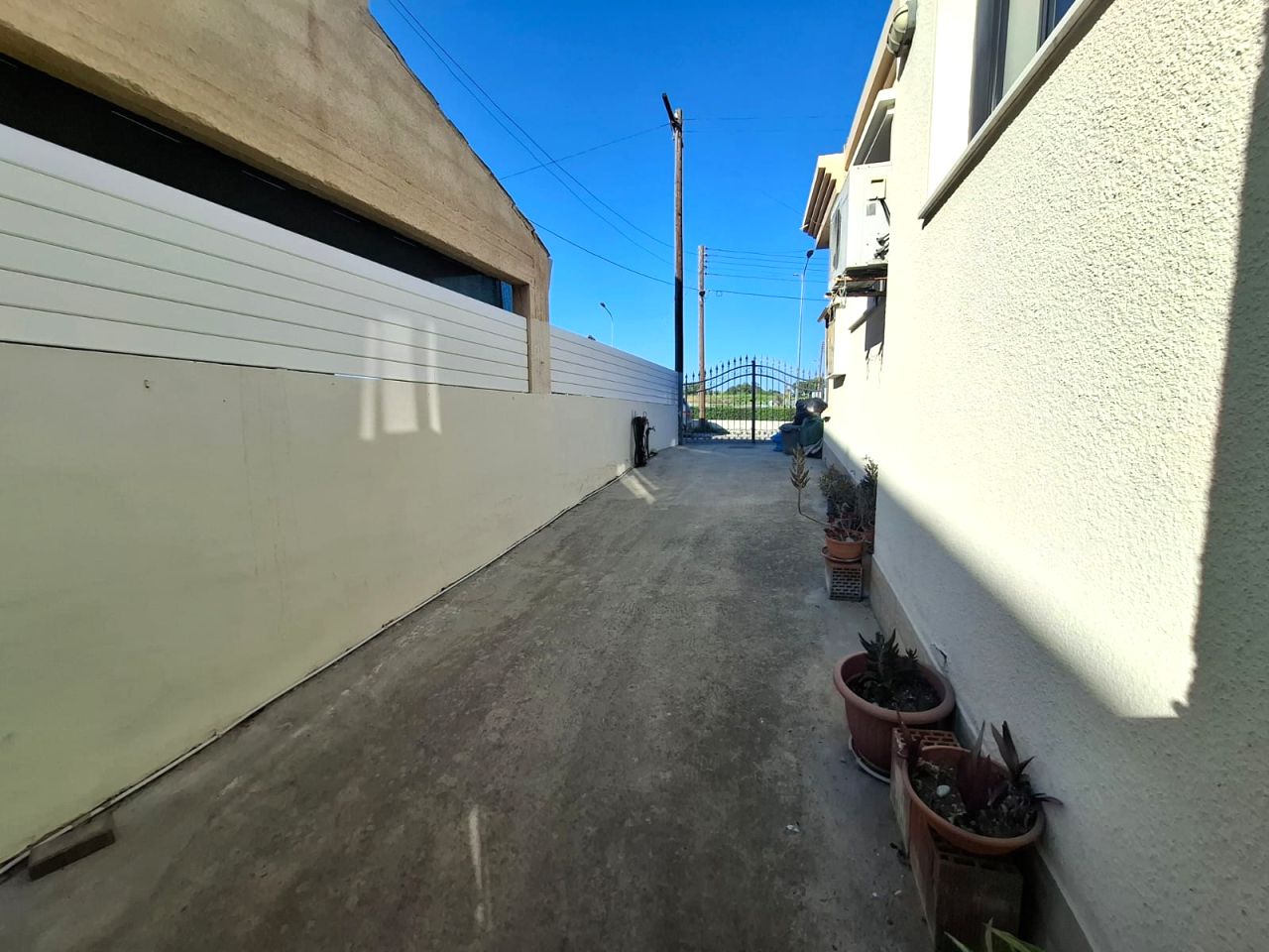 Thumbnail 2 房地产 6042 拉纳卡 / H-121624
