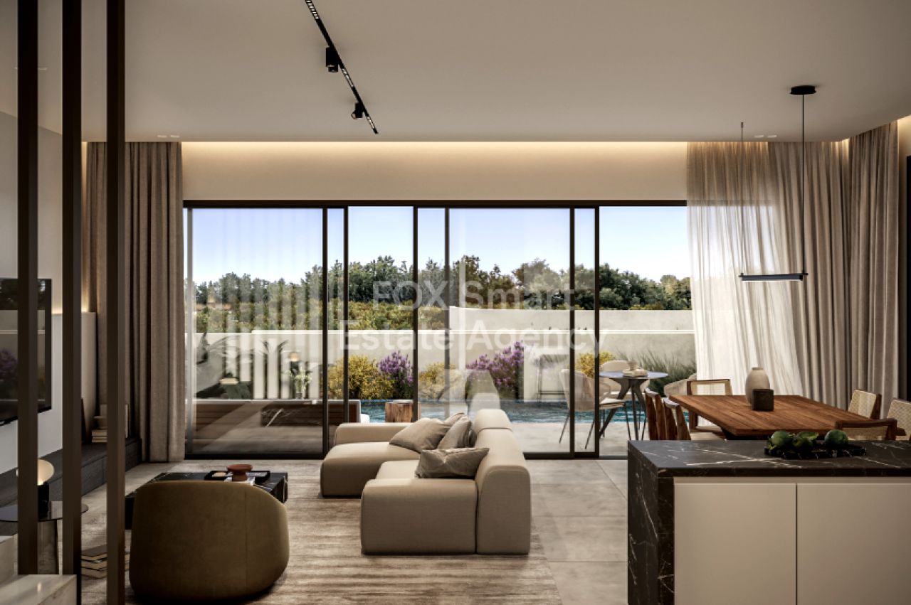 Thumbnail 2 49990 / נכס 7040 אורוקליני, לרנקה