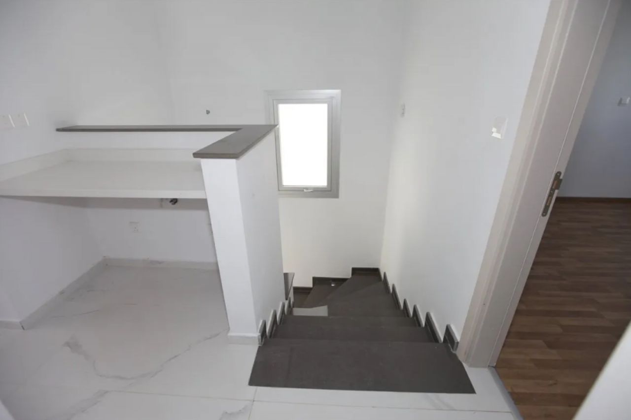 Thumbnail 11 Property 2000 Strovolos, Nicosia / H-120324