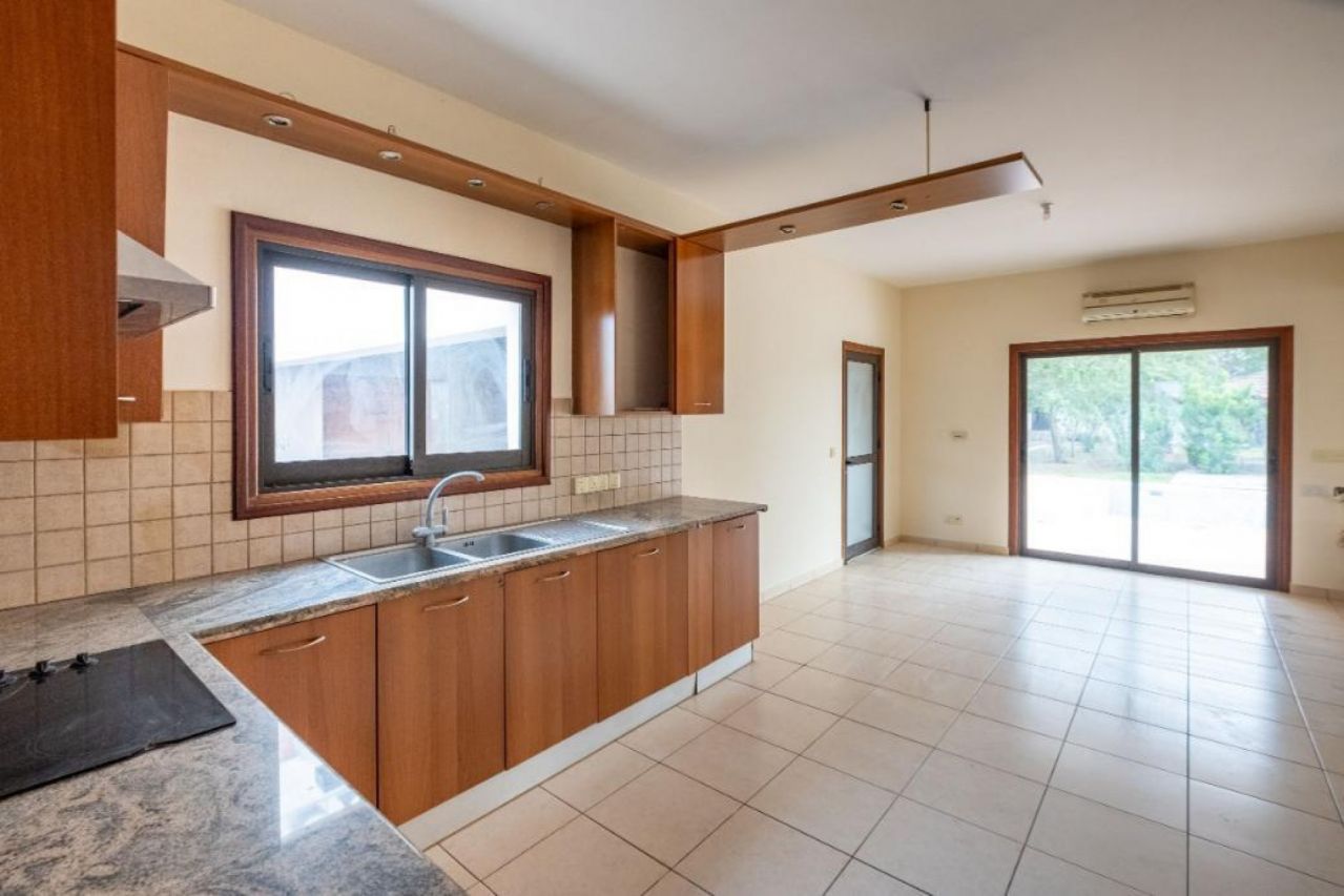 Thumbnail 19 Property 2000 Strovolos, Nicosia / H-121441