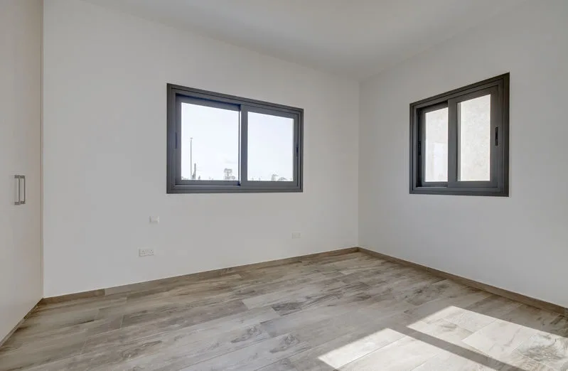 Property epcc5740 , 15