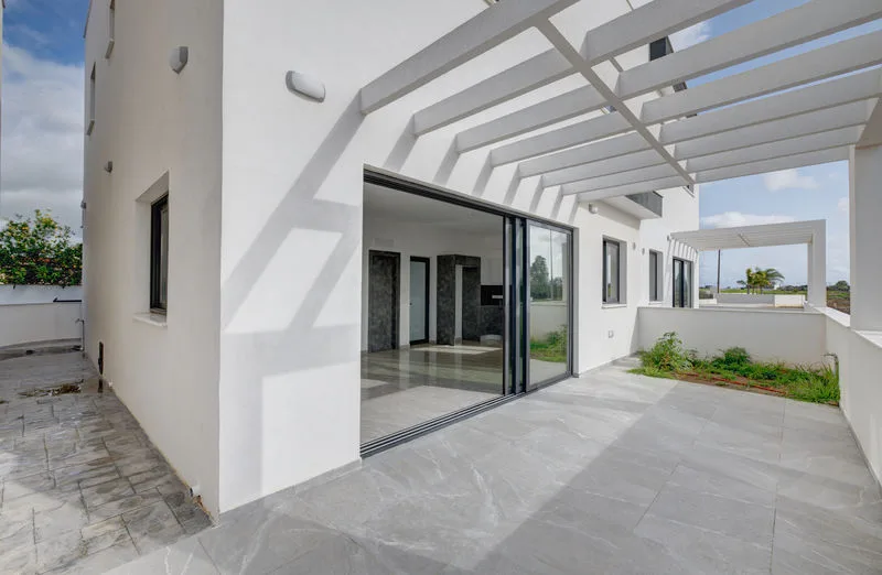 Property epcc5740 , 18
