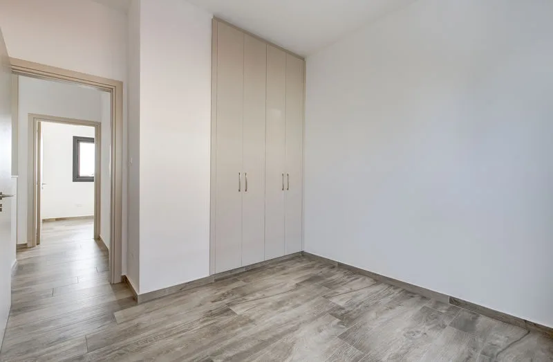Property epcc5748 , 15
