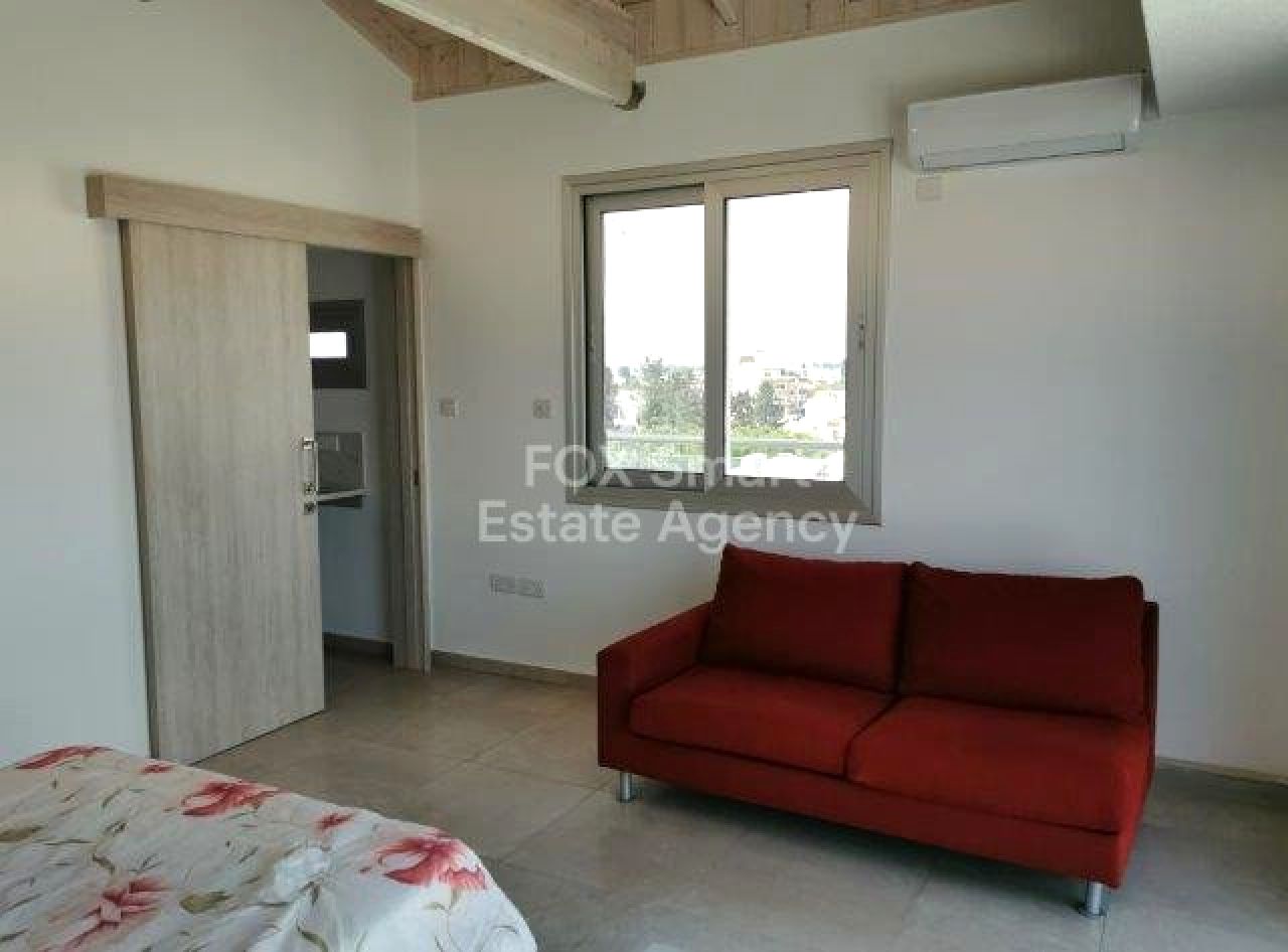 Thumbnail 1 EIGENTUM 2800 Ekali, Limassol / LIM-PAF-33020