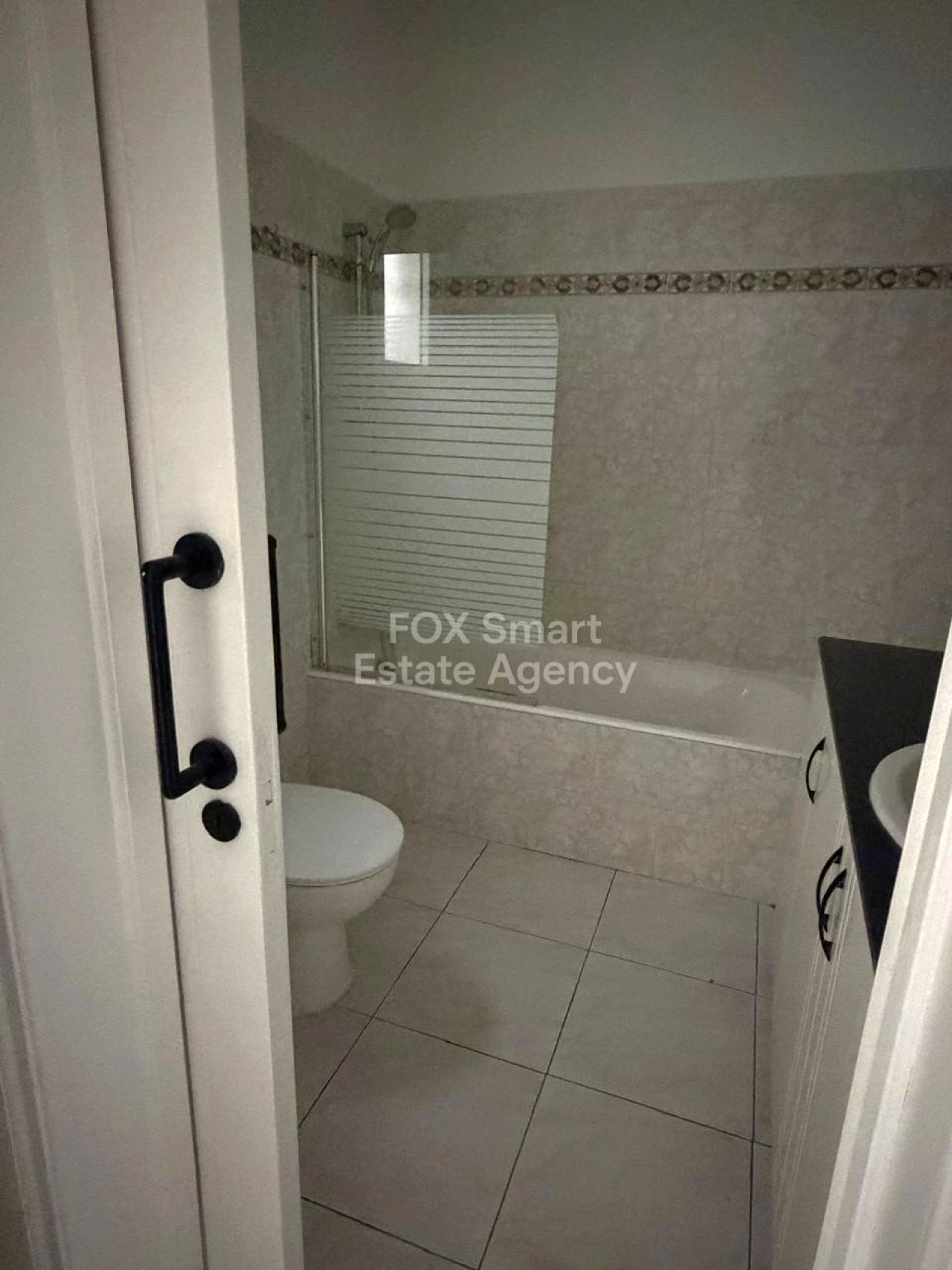 Thumbnail 8 Ακίνητα 2400 Έγκωμη, Λευκωσία / 48108