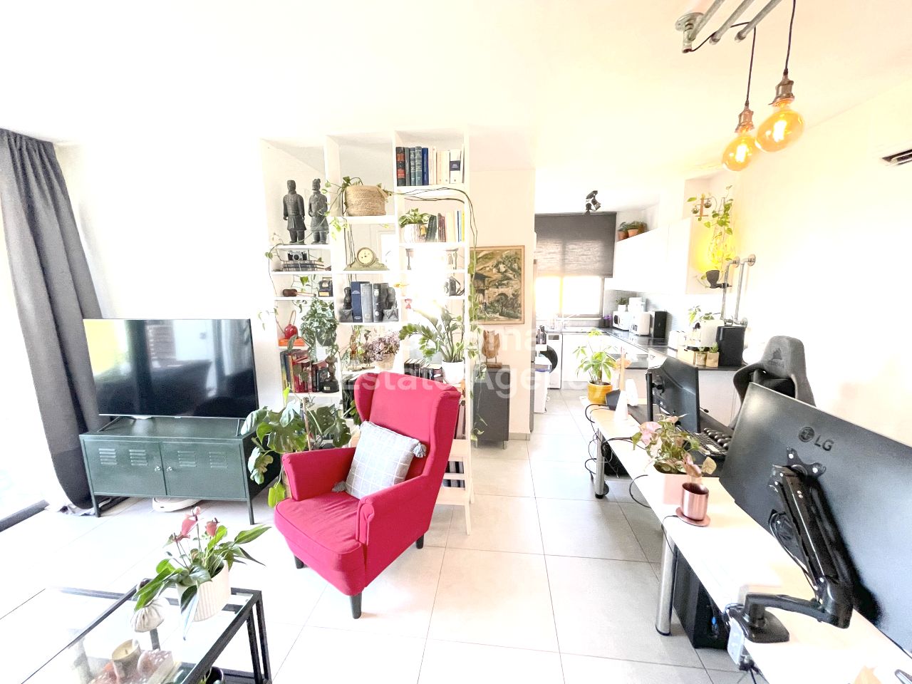 Thumbnail 11 48946 / נכס 2400 אנגמי, ניקוסיה