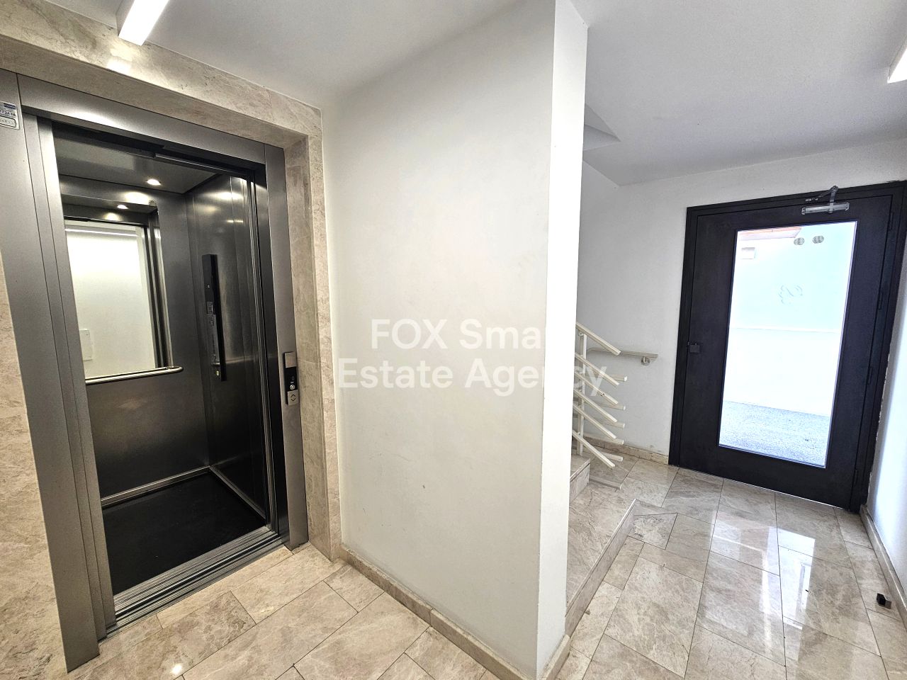 Thumbnail 15 Ακίνητα 2400 Έγκωμη, Λευκωσία / AR-108873