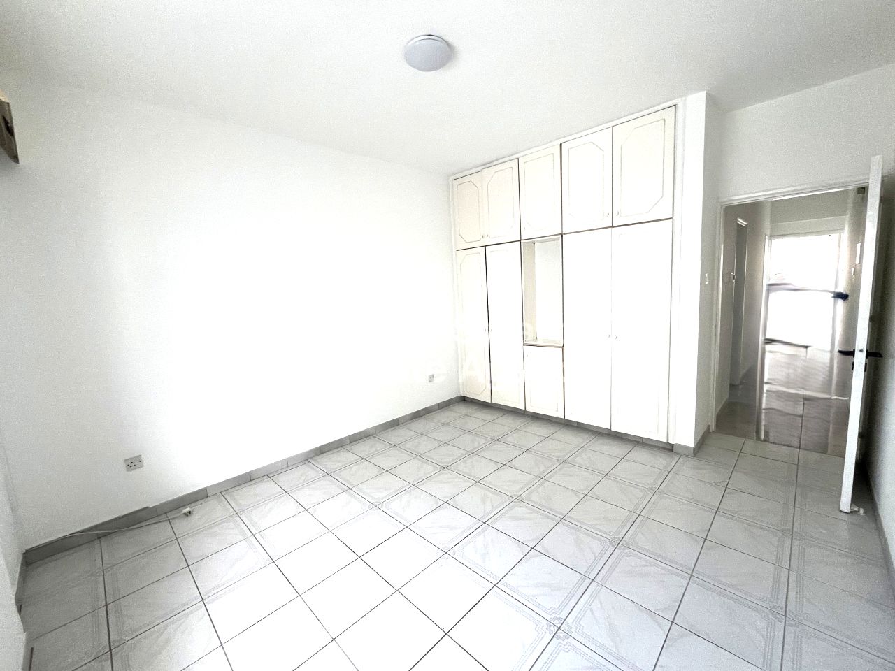 Thumbnail 6 49776 / נכס 2400 אנגמי, ניקוסיה