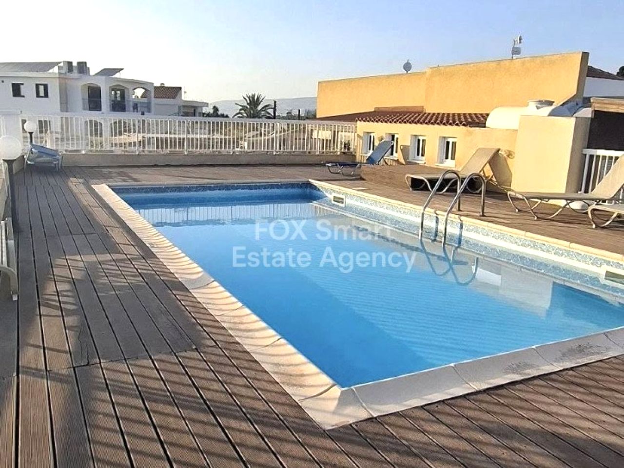 Thumbnail 1 Właściwość 8574 Kissonerga, Pafos / LIM-PAF-31803