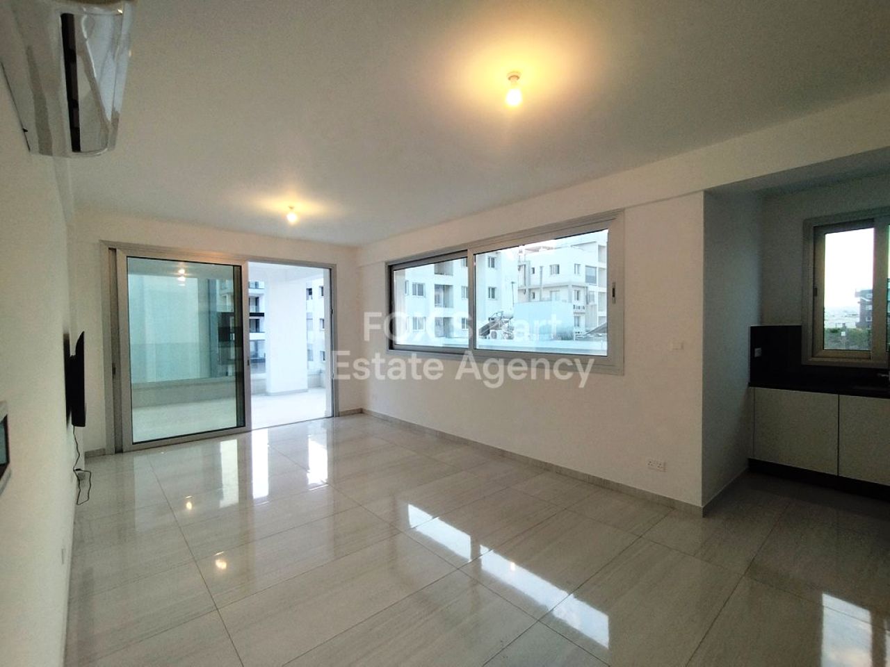 Thumbnail 2 Недвижимость 6042 Ларнака / 42369