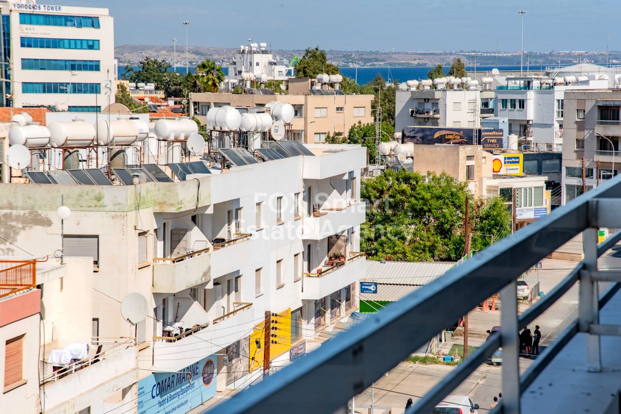 Thumbnail 33 Ακίνητα 6042 Λάρνακα / 46707