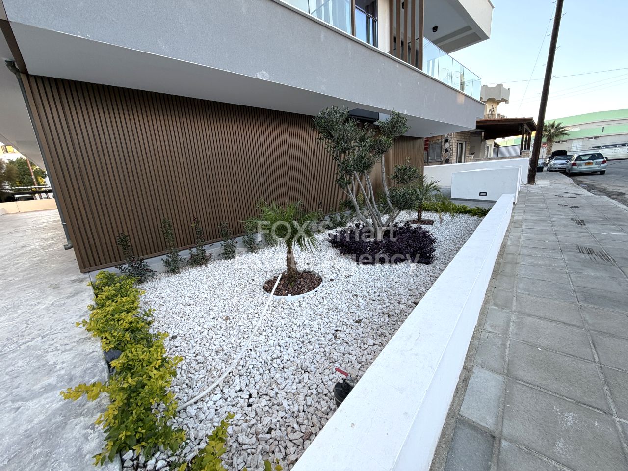 Thumbnail 2 EIGENTUM 6042 Larnaka / 47941