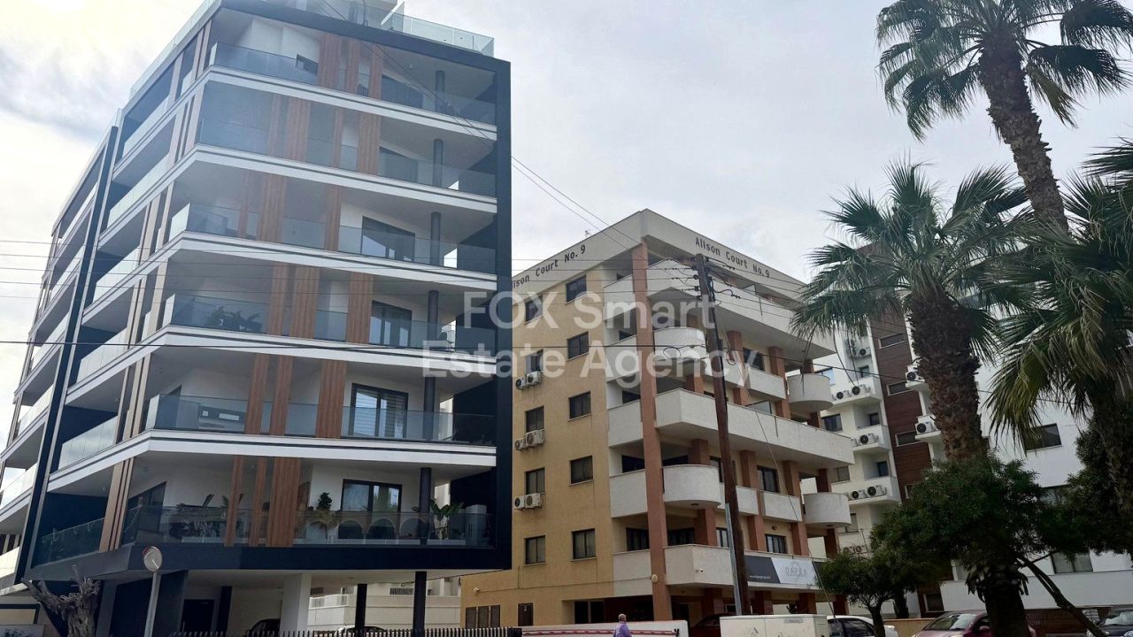 Thumbnail 3 房地产 6042 拉纳卡 / 48711