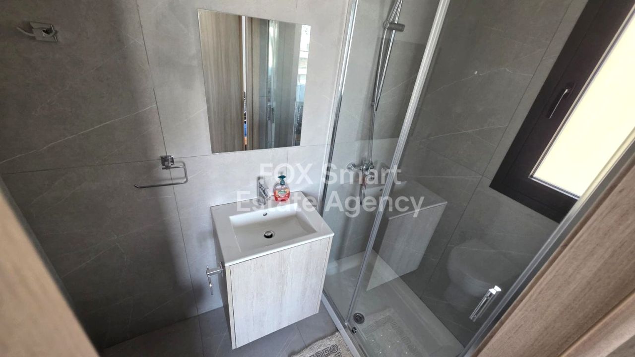 Thumbnail 5 房地产 6042 拉纳卡 / 48711