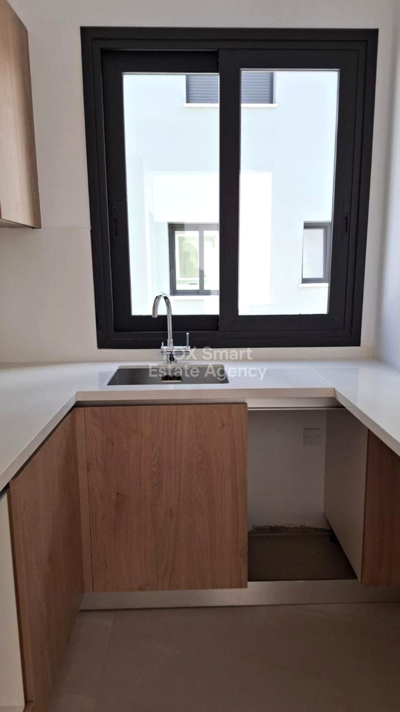 Thumbnail 3 46501 / נכס 2201 לטסיה, ניקוסיה | 46501 Thumbnail 3 46501 / נכס 2201 לטסיה, ניקוסיה