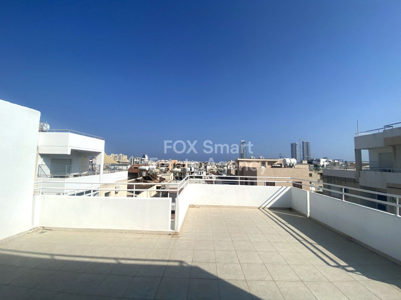 Thumbnail 3 房地产 4000 梅萨·盖托尼亚, 利马索尔 / LIM-PAF-32505