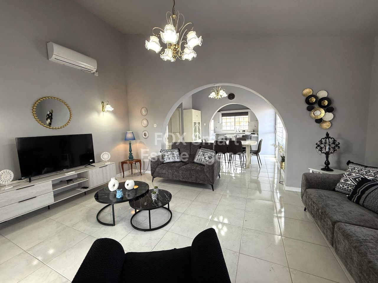 Thumbnail 2 EIGENTUM 4000 Mesa Geitonien, Limassol / LIM-PAF-33285