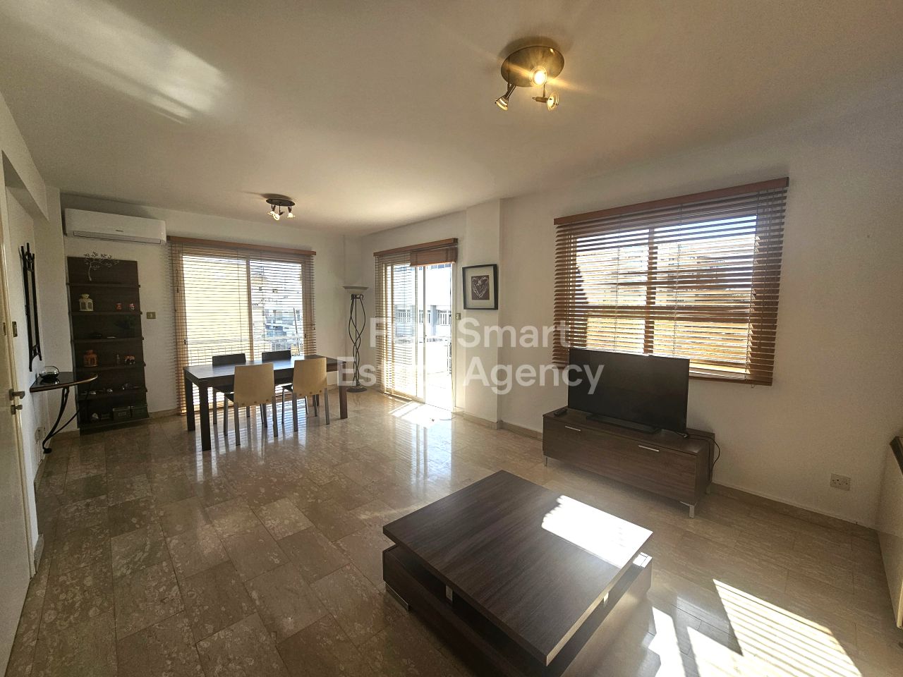 Thumbnail 4 EIGENTUM 1110 Nikosia / 46516