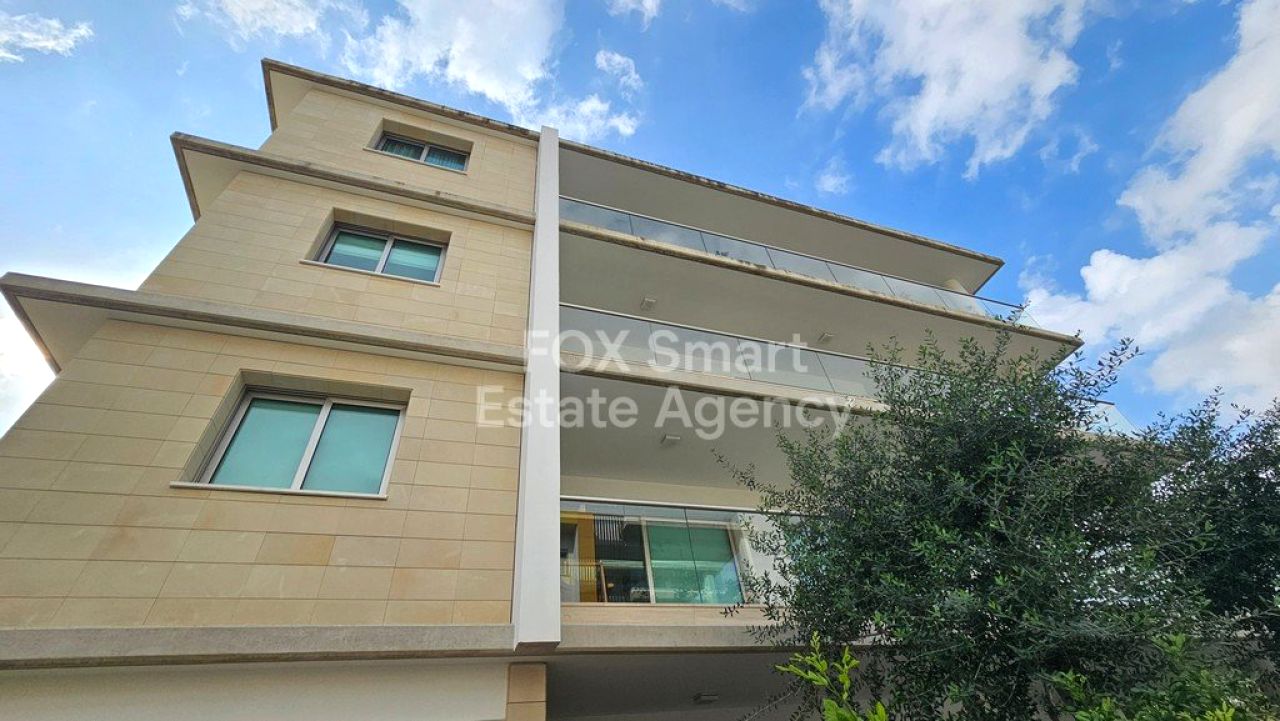 Thumbnail 32 Property 1110 Nicosia / 47077