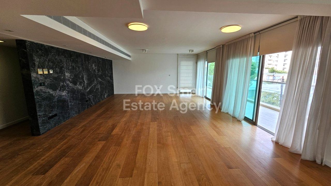 Thumbnail 1 Property 1110 Nicosia / 47077