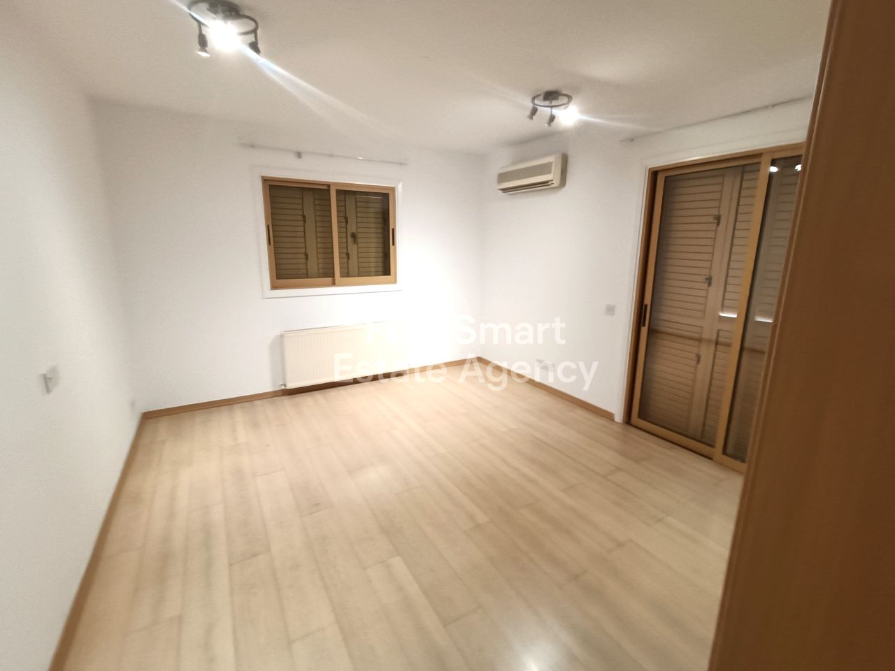 Thumbnail 17 Propriété 1110 Nicosie / 49563