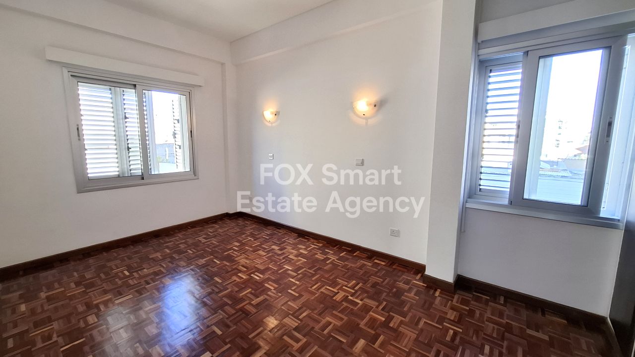 Thumbnail 4 房地产 2000 斯特罗沃洛斯, 尼科西亚 / AR-102682