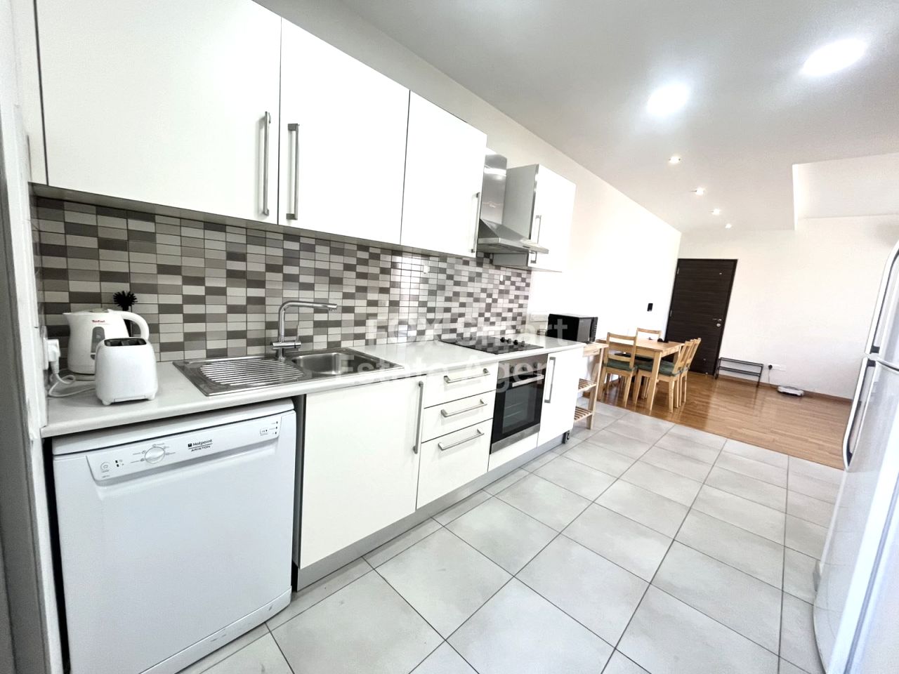 Thumbnail 7 Недвижимость 2000 Строволос, Никосия / 46288 | 46288 Thumbnail 7 Недвижимость 2000 Строволос, Никосия / 46288