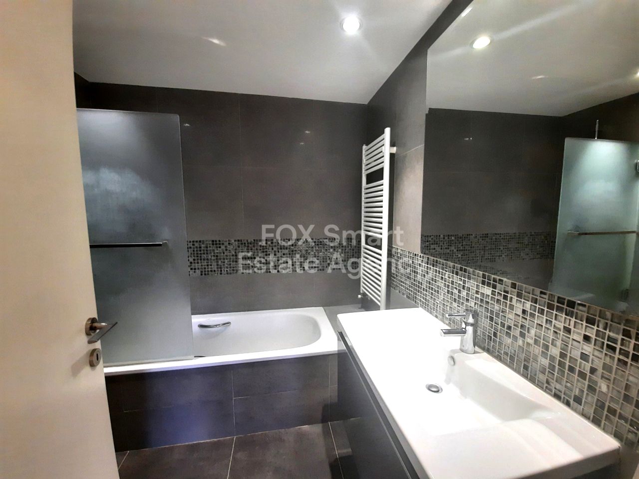 Thumbnail 12 房地产 2000 斯特罗沃洛斯, 尼科西亚 / AR-120474